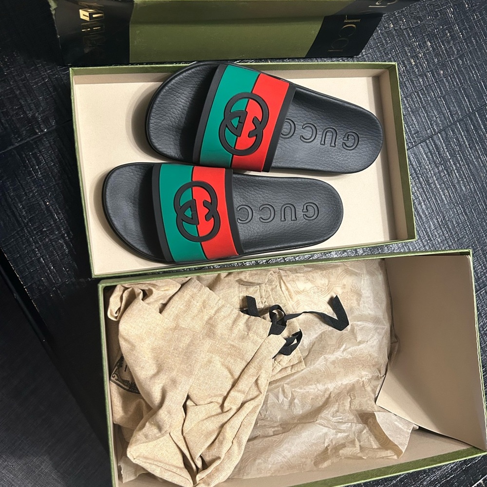 Gucci Black and Green Slides with Red Accent